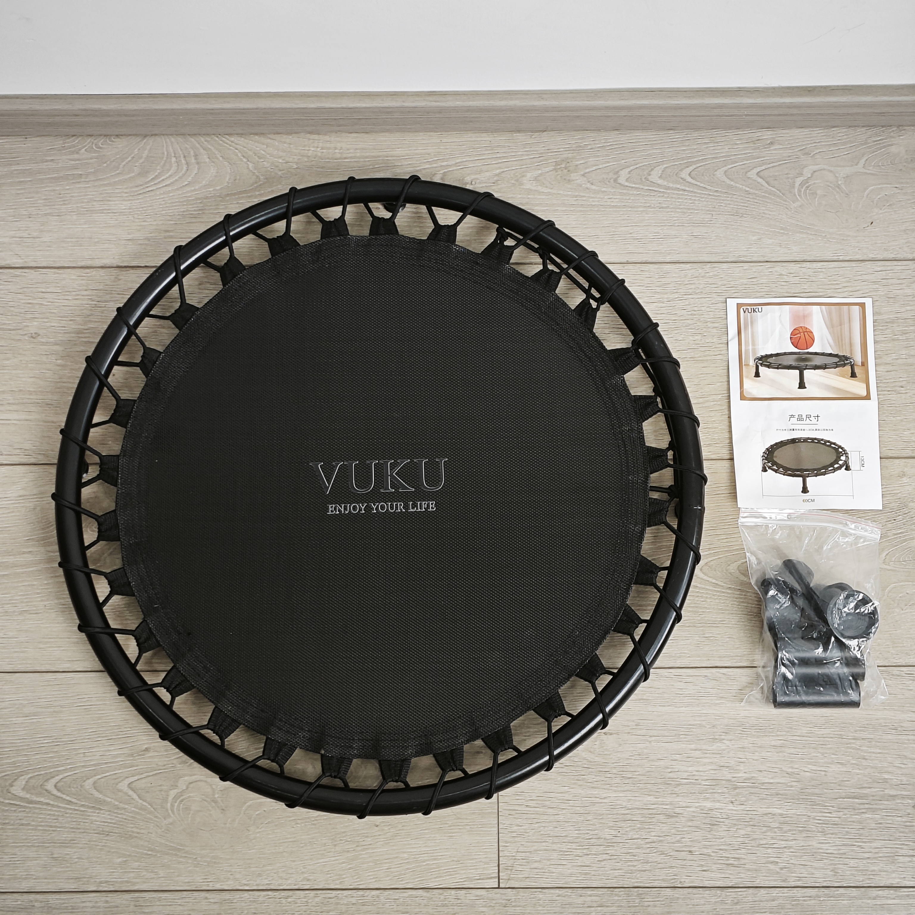 Trampolin Kecergasan Mini Boleh Lipat VUKU 25 Inci, Trampolin Bungee Rebounder Senyap dengan Pad Keselamatan, Kapasiti Berat Maksimum 260 Lbs, Peralatan Senaman Dalaman Luar untuk Dewasa dan Kanak-kanak